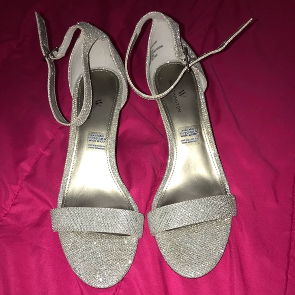 worthington womens beckwith block heeled sandals